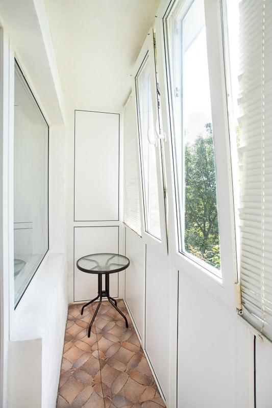 Apartment Near Central Avenue Николаев Экстерьер фото
